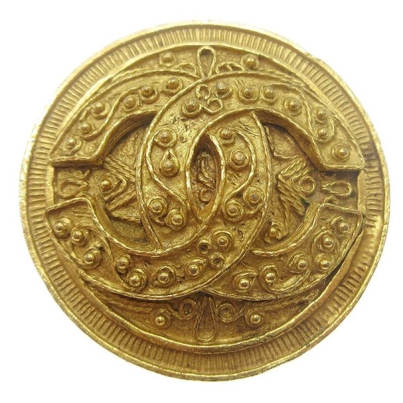 Chanel Medallion Motif Brooch Pin Corsage Gold-plated 94A Authentic - Picture 1 of 10